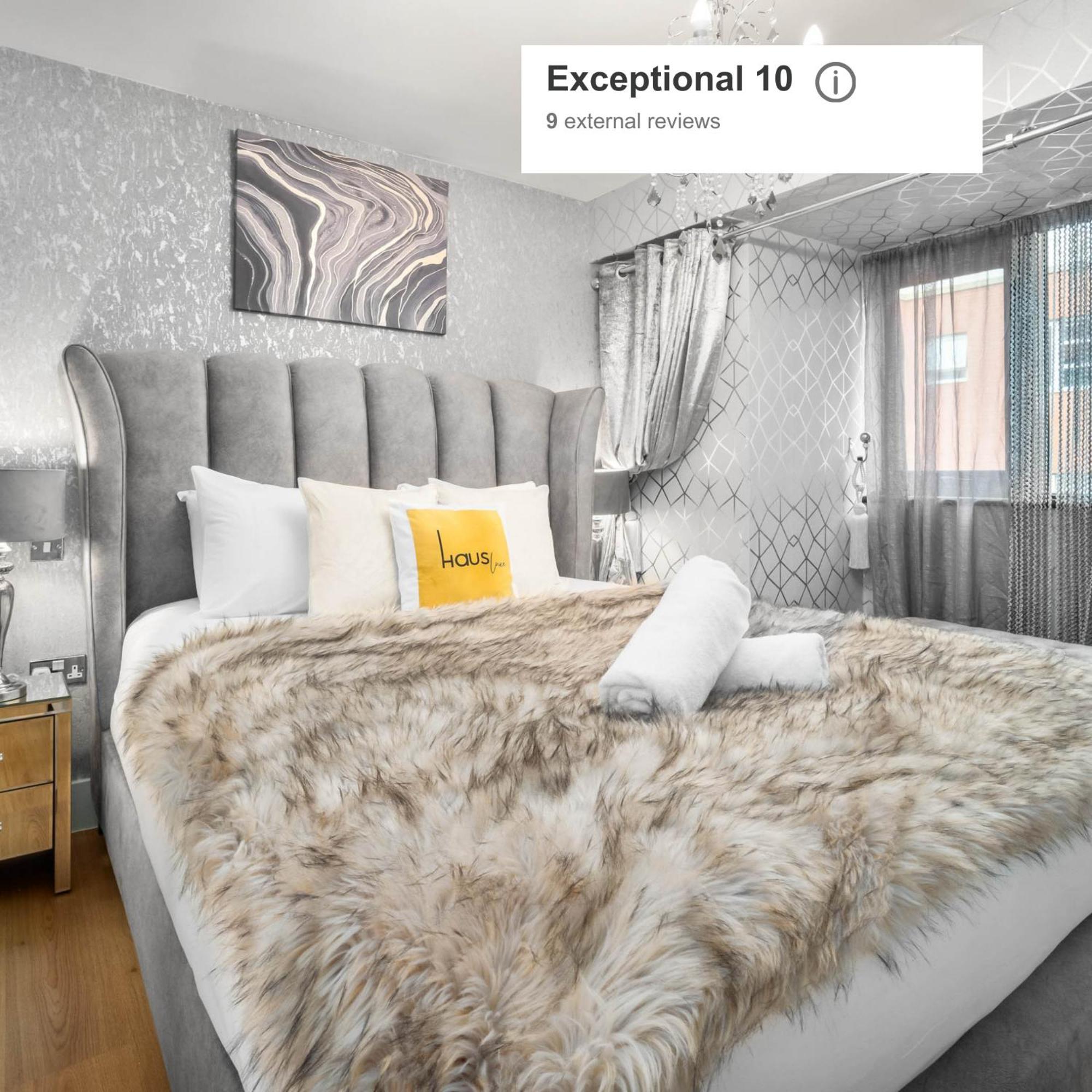 Luxury 1 Bed Flat With Parking 11K - Top Rated - Netflix - Wifi - 70 Inch Smart Tv - Birmingham City Centre - Tv In Bedroom - Top Rated מראה חיצוני תמונה